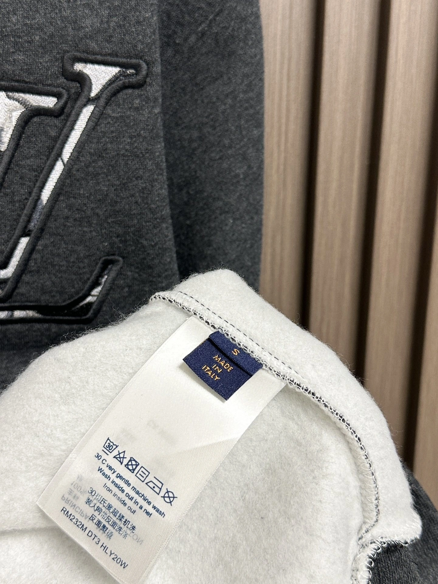 wg.luxury-- 8V monogram embroidery oversized item:E-F509L1003H
